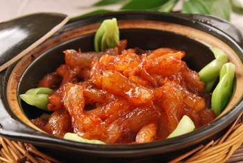 红酒焖蹄筋(681724)