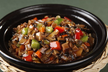 香菇牛肉煲仔饭(1343989)