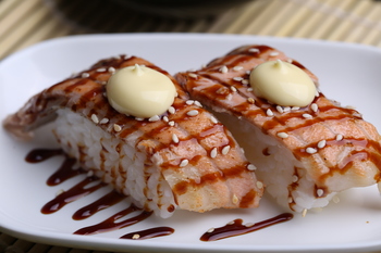 火炙鱼皮寿司(2550467)