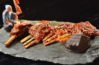 热菜秘制烤羊排(345964)